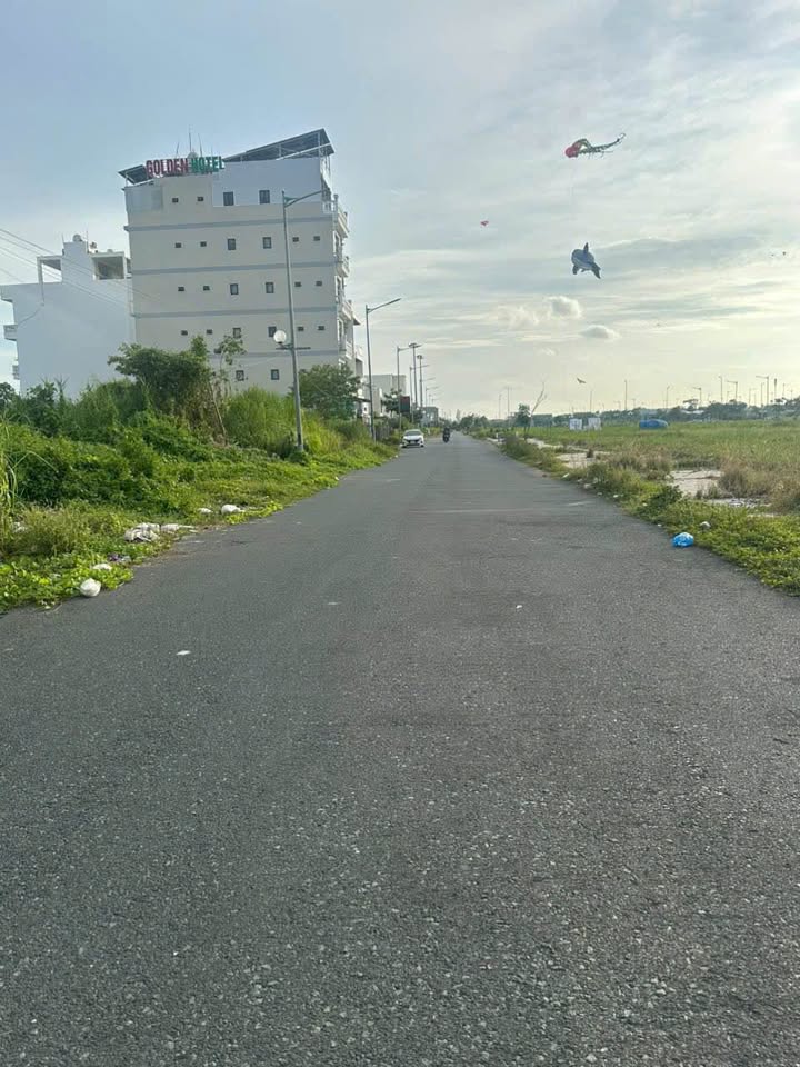 Bán đất nền 240m² đường N9, Long Xuyên - Gần Golden Hotel, Hướng Tây Bắc