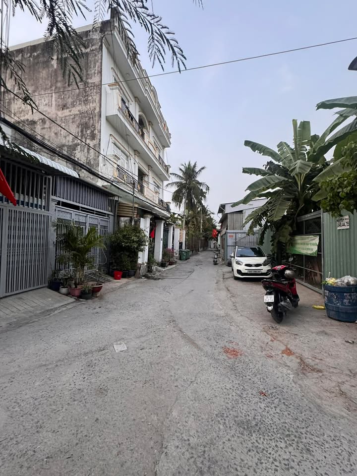 Bán Đất 162m² An Phú Đông, Q12 - HXH Đậu Trong Nhà, Có Sẵn Nhà 8PN