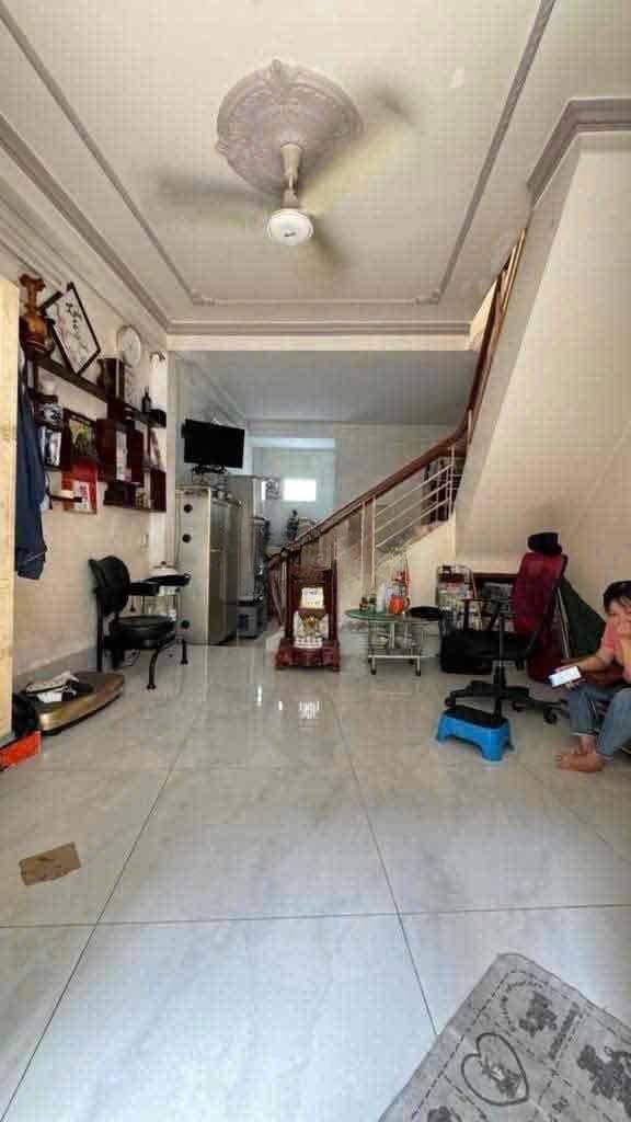 Nhà riêng Quận 7 40m² - Ô tô vào tận nhà!