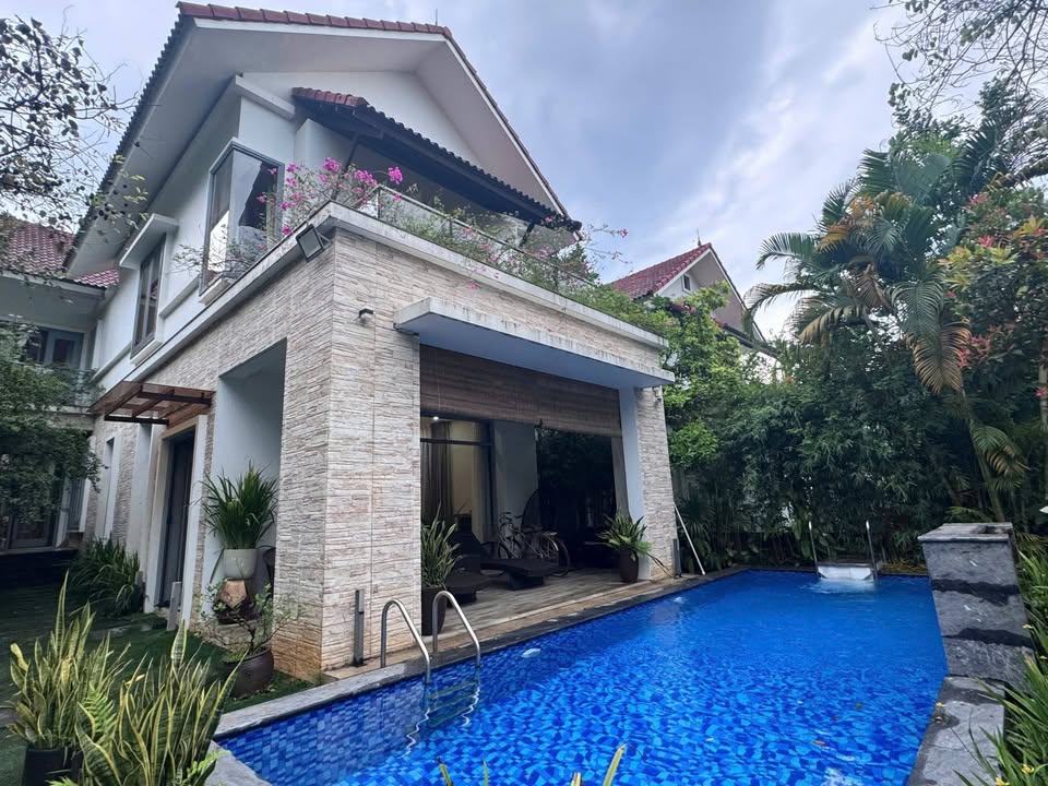 Biệt thự Xanh Villas 605m² - Sổ đỏ chính chủ, giá 48.4 tỷ