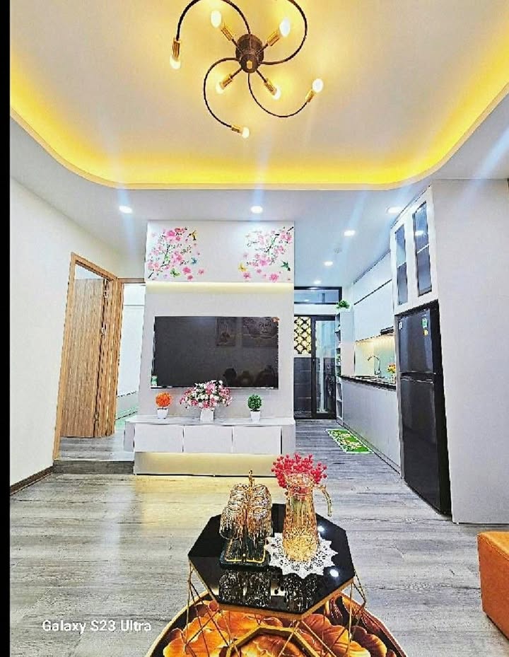 Chung cư Cầu Diễn 70m² - Căn góc hiếm, 2N, full NT, giá 4.1 tỷ