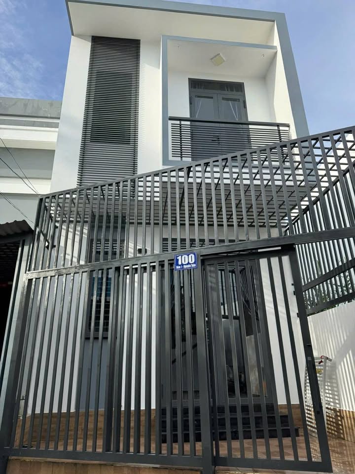 Nhà 1 Trệt 1 Lầu 85m² Hẻm Nguyễn Tuân, Rạch Giá - Giá 1.65 Tỷ