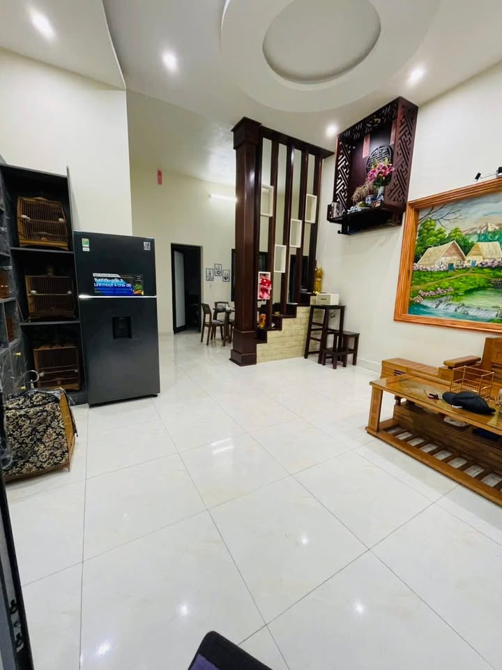 Nhà riêng Cẩm Phả 135.9m² - Giá tốt hiếm có đón Tết!