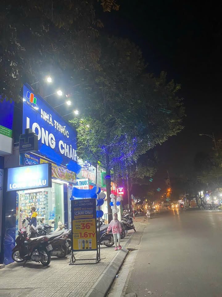 Nhà Phố Văn Quán Hà Đông 50m² - Mặt tiền kinh doanh đắc địa!