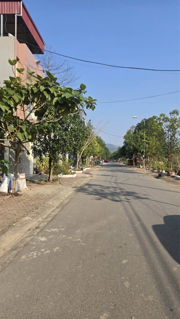 Đất nền Đường 22/12, Thuận An 100m² - Giá Hời 1.468 Tỷ, Sổ Đỏ Sẵn