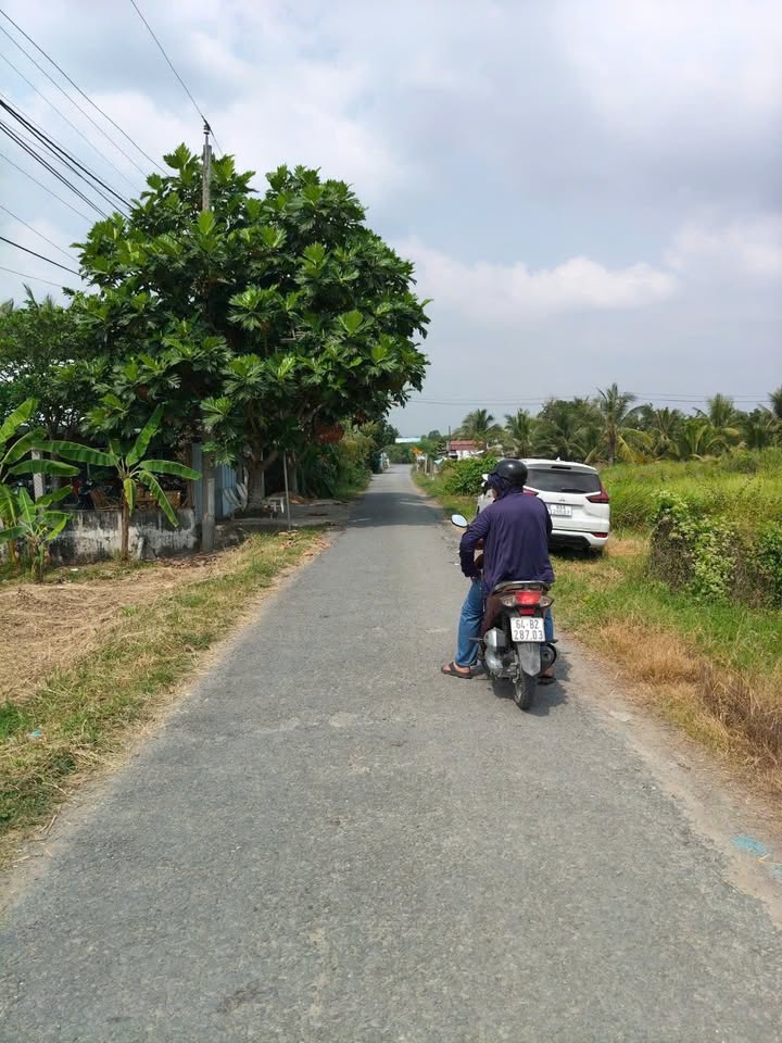 Đất nền Long Hồ 137m² giá 670 triệu - Sổ đỏ chính chủ bán gấp!