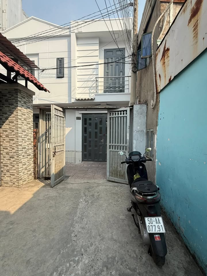 Nhà 1 Lầu Phường Thạnh Xuân, Q12 - 21m², 2PN, Giá 1.28 Tỷ