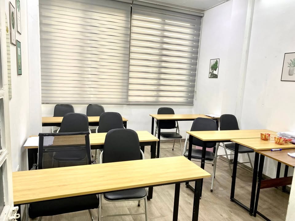 Cho thuê nhà 35m² 4 tầng Phường Văn Phú, Hà Đông - Giá 12 triệu/tháng