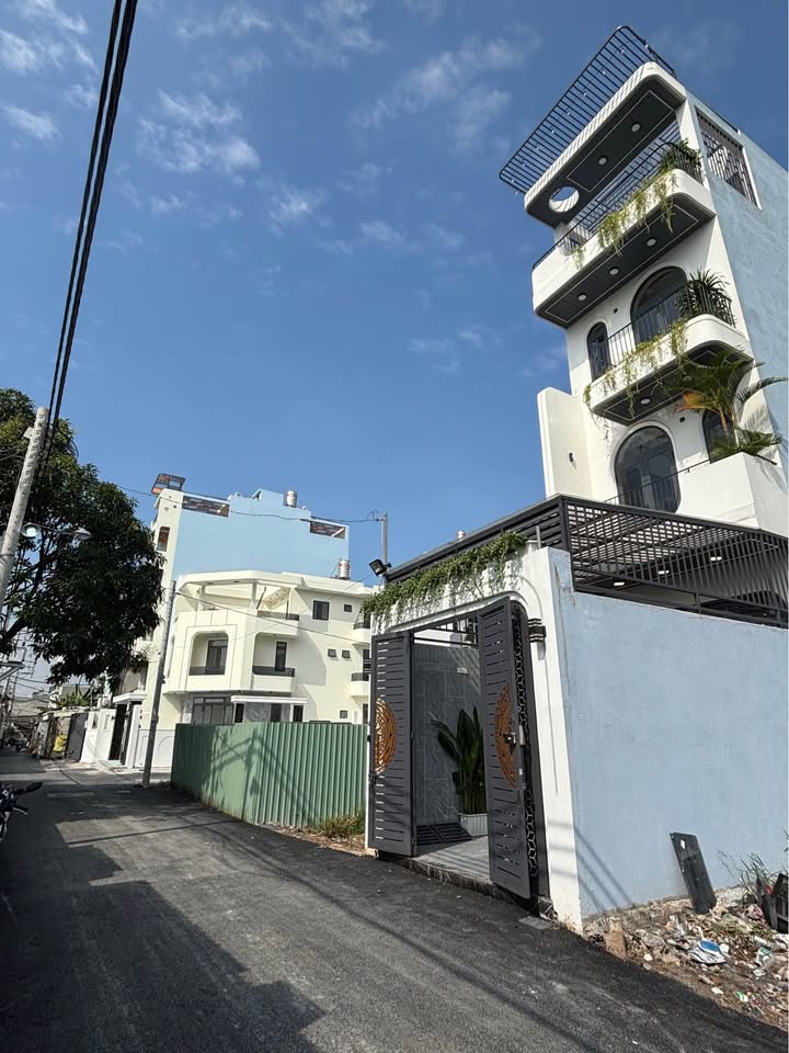 Nhà 4 Tầng Hẻm TL19 Q12 - 80m² Full Nội Thất Cao Cấp - Gần Chợ Cầu Đồng