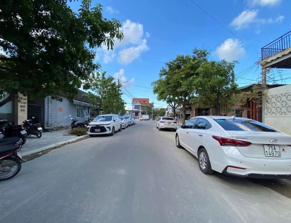 Đất nền Phan Anh An Đông 100m² 5.3 tỷ - Sổ đỏ chính chủ!