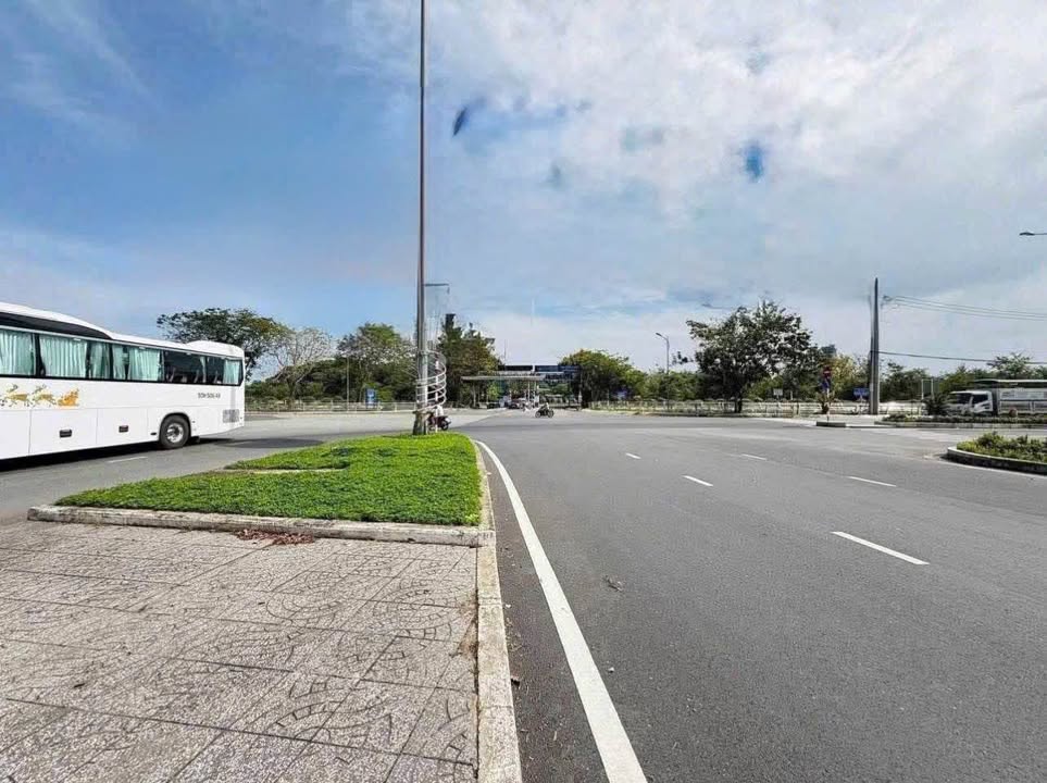 Đất nền Võ Văn Kiệt Cần Thơ 250m² - Đường to ô tô, kinh doanh đỉnh!