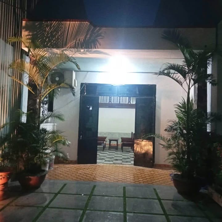 Nhà nguyên căn Lê Cơ 120m² - Ô tô đỗ cửa, 9 triệu/tháng