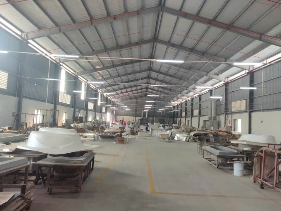 Cho Thuê Kho Xưởng 1080m² Đại Lộ Thăng Long - Sẵn Sàng Hoạt Động