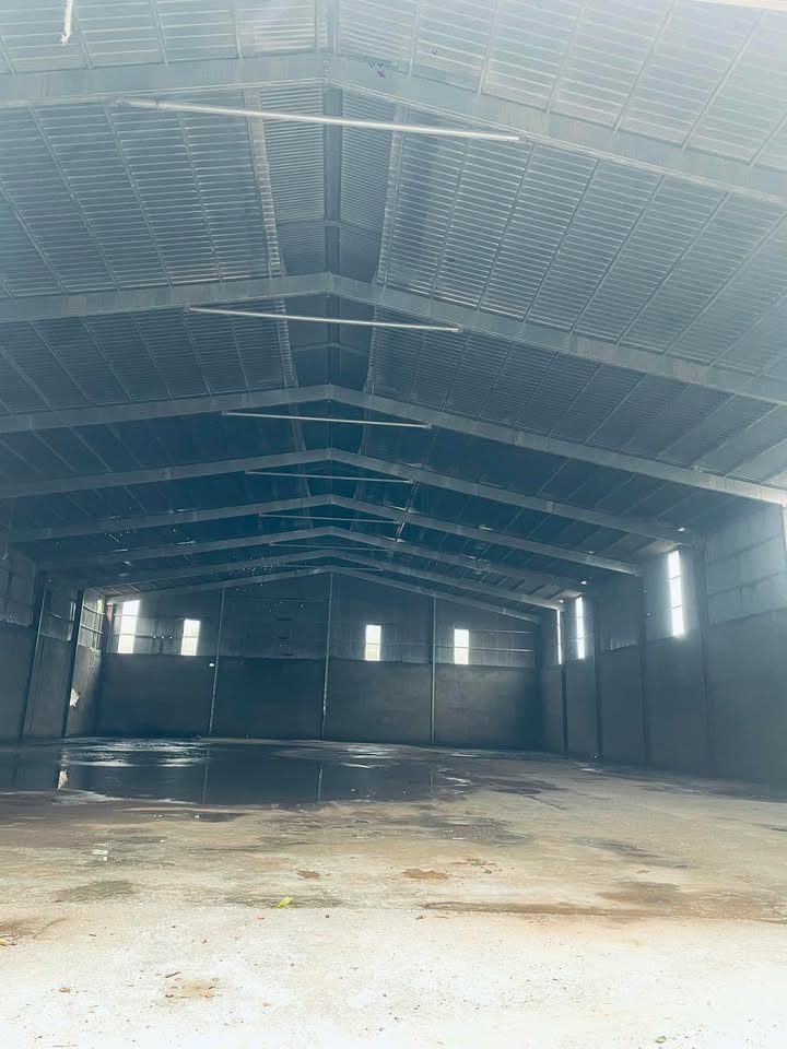 Cho thuê kho xưởng KCN Quang Châu 1300m² - Hoạt động ngay!