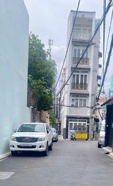 Nhà Phan Đăng Lưu 50m² - Ô Tô Vào Tận Nhà, Chính Chủ Bán!