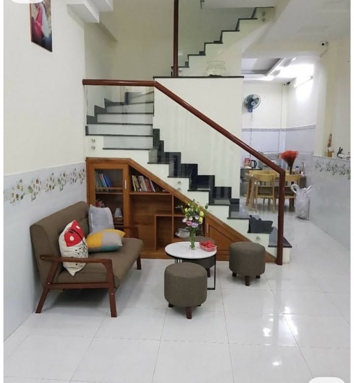 Nhà Nhỏ 45m² Lê Văn Lương, Nhà Bè - Sổ Riêng, Giá 3 Tỷ