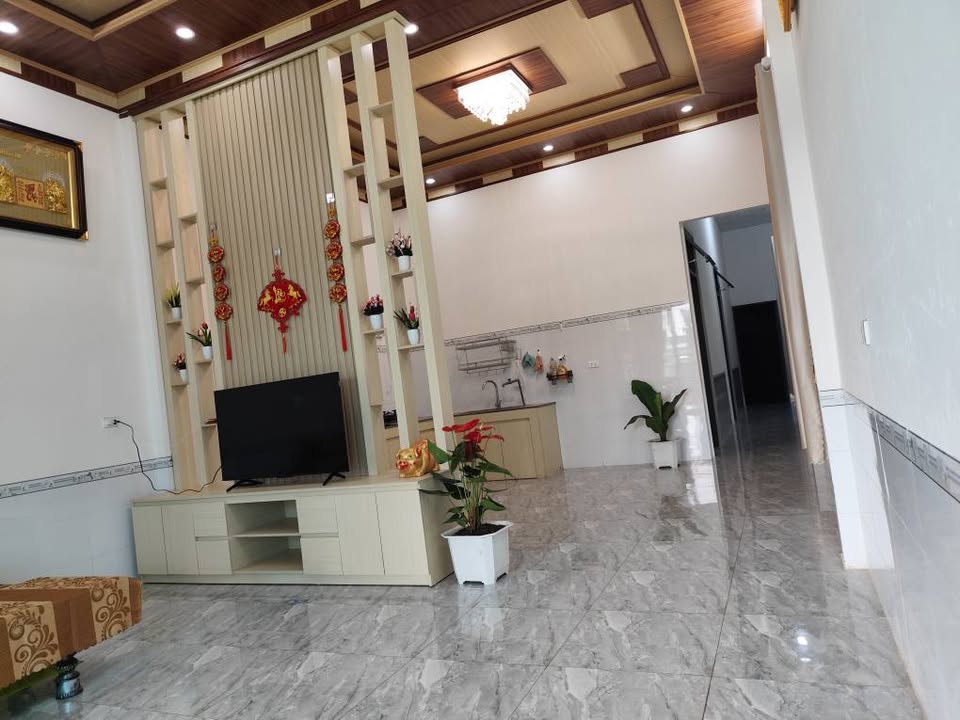 Nhà riêng Xã Quảng Ngãi 150m² giá 2 tỷ - Sẵn sàng ở ngay!