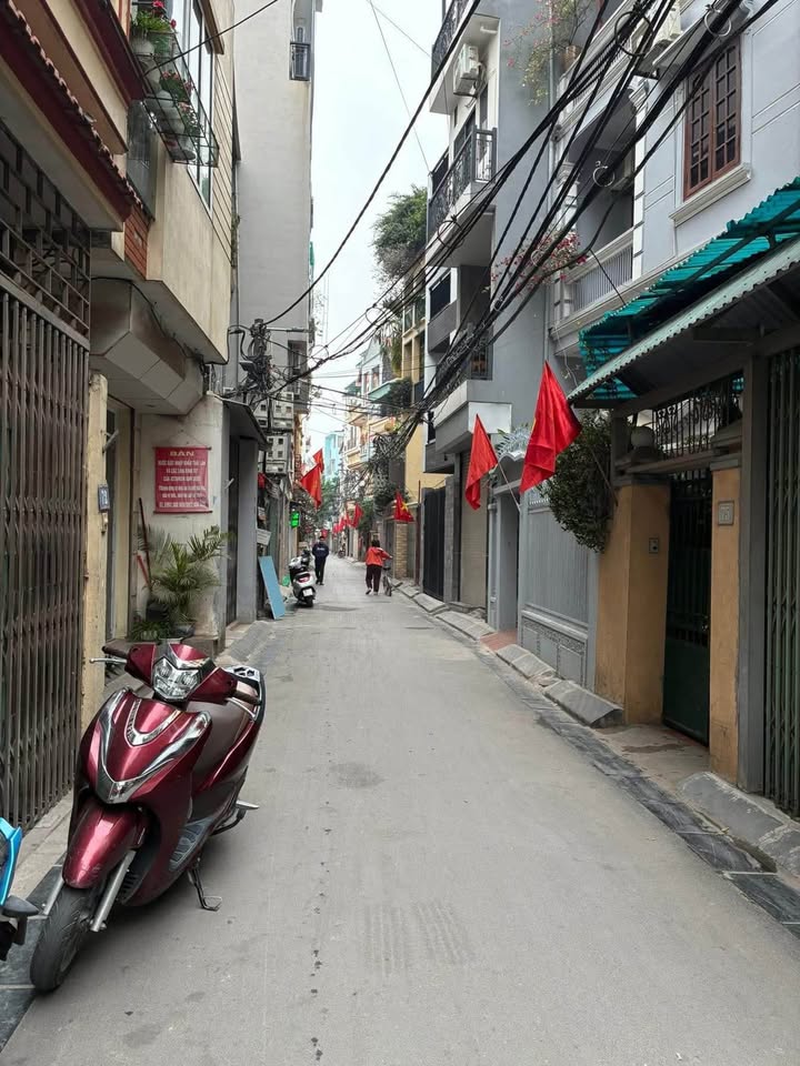 Nhà Mặt Ngõ Tứ Liên 122m² - Ô Tô Tránh, Kinh Doanh Đỉnh Cao, Sẵn Sàng Xây CCMN