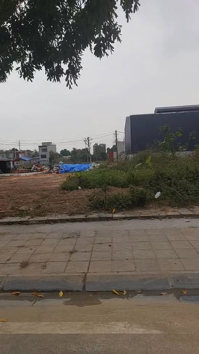 Đất nền Phường Hùng Vương 100m² giá 2 tỷ - Sổ đỏ chính chủ!