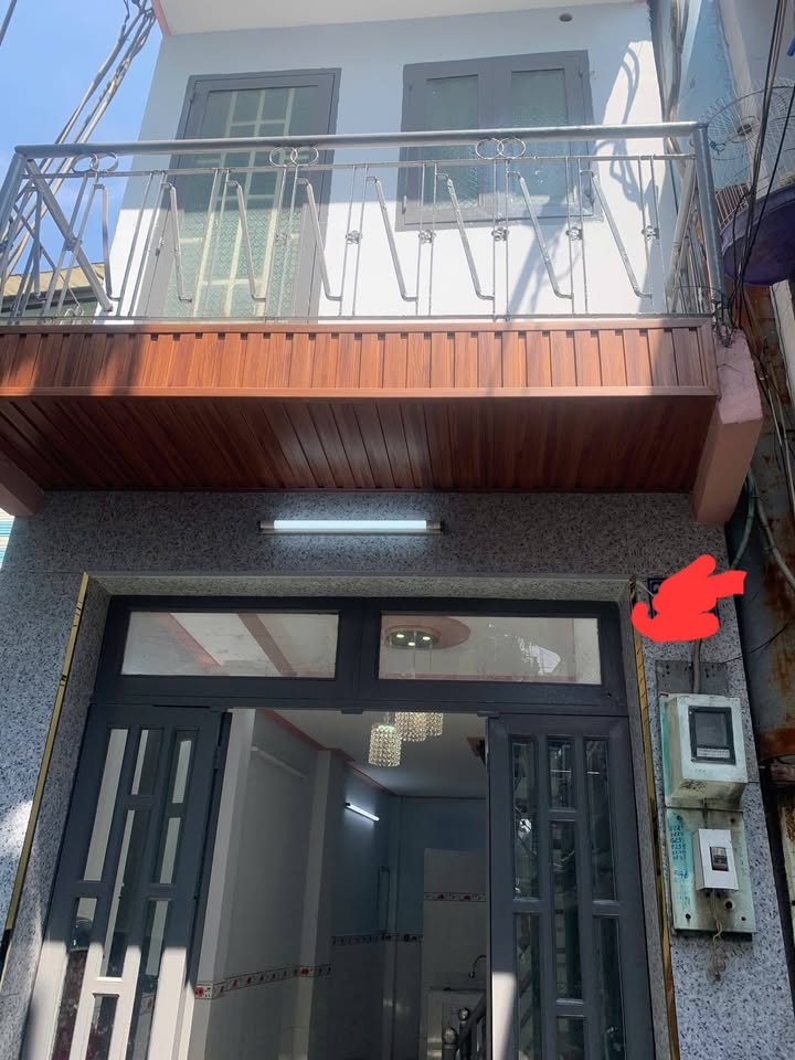 Cho thuê nhà nguyên căn 2PN, P5 Q8 - Giá 5 triệu/tháng