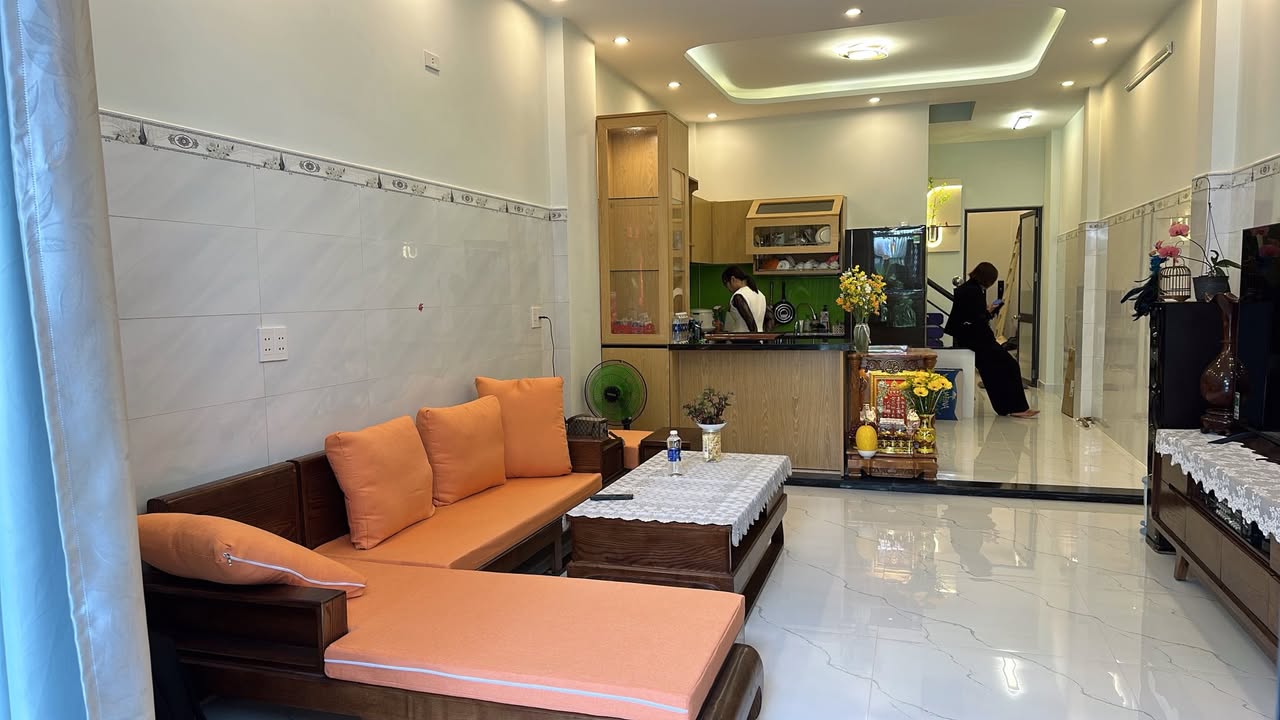 Nhà 3 Tầng Mặt Tiền Hoá Sơn 6, Hải Châu - 66m² Sẵn Sàng Đón Tết