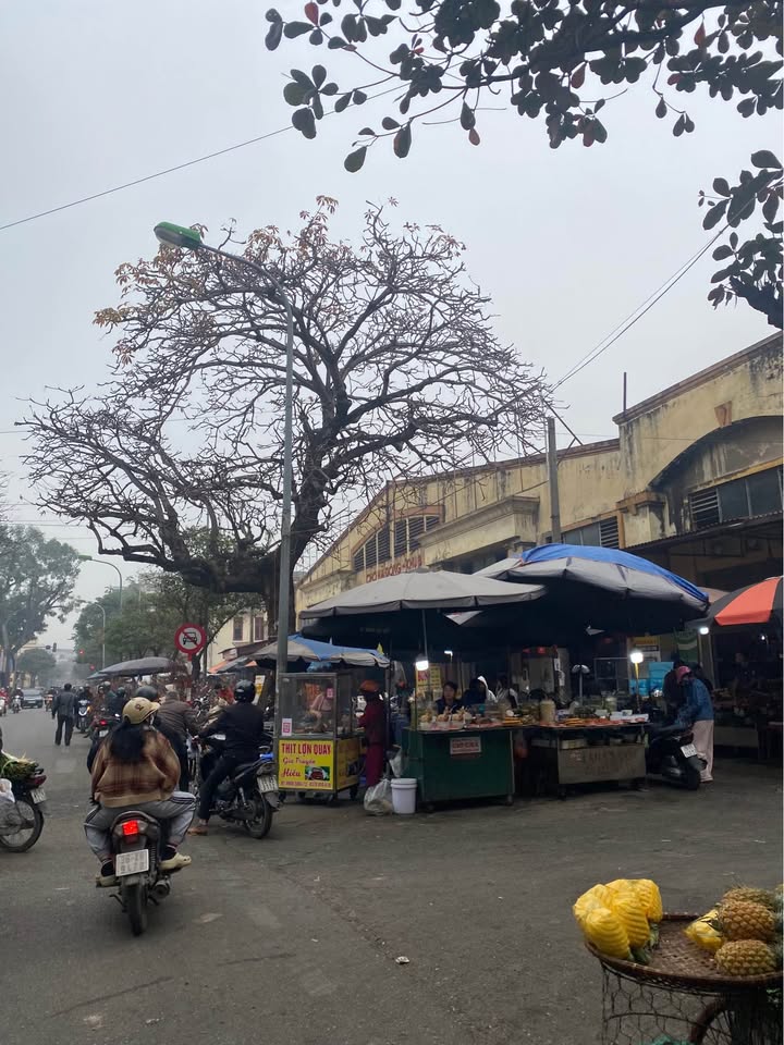 Nhà 75m² Bà Triệu, Hà Đông - 3 Tầng, 2 Thoáng, Sổ Đỏ Chính Chủ 17 Tỷ