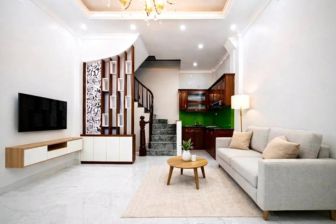 Nhà Xuân Đỉnh 35m² 5 Tầng - 3PN Riêng, Ô Tô Vào Tận Nhà