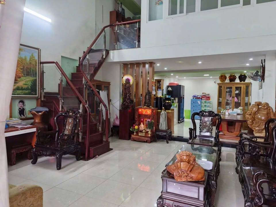 Nhà riêng Hẻm Lý Thái Tổ 2, BMT 102m² - Ô tô vào tận nhà!