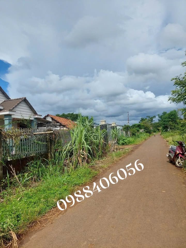 Đất nền Ea Ktur, Cư Kuin 300m² 700 triệu - Tiềm năng tăng giá!