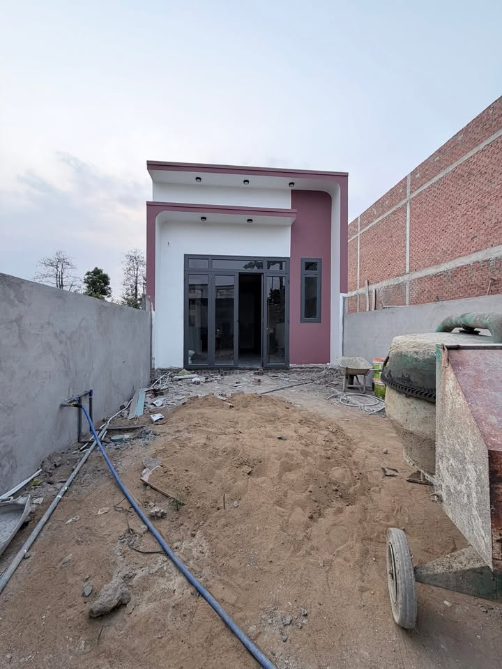 Nhà 5x28m Xã Giang Điền, Trảng Bom - Sổ Hồng Riêng, Giá 1.15 Tỷ