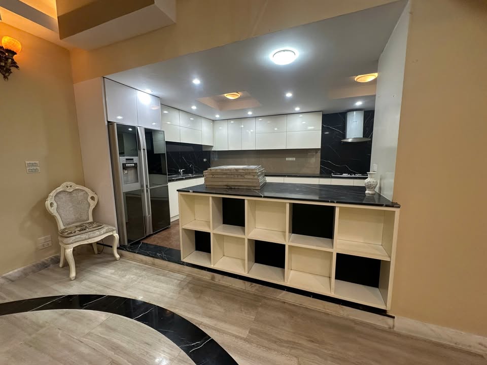 Biệt thự Phố Quán Thánh 150m² - Vị trí đắc địa, nội thất đẳng cấp!