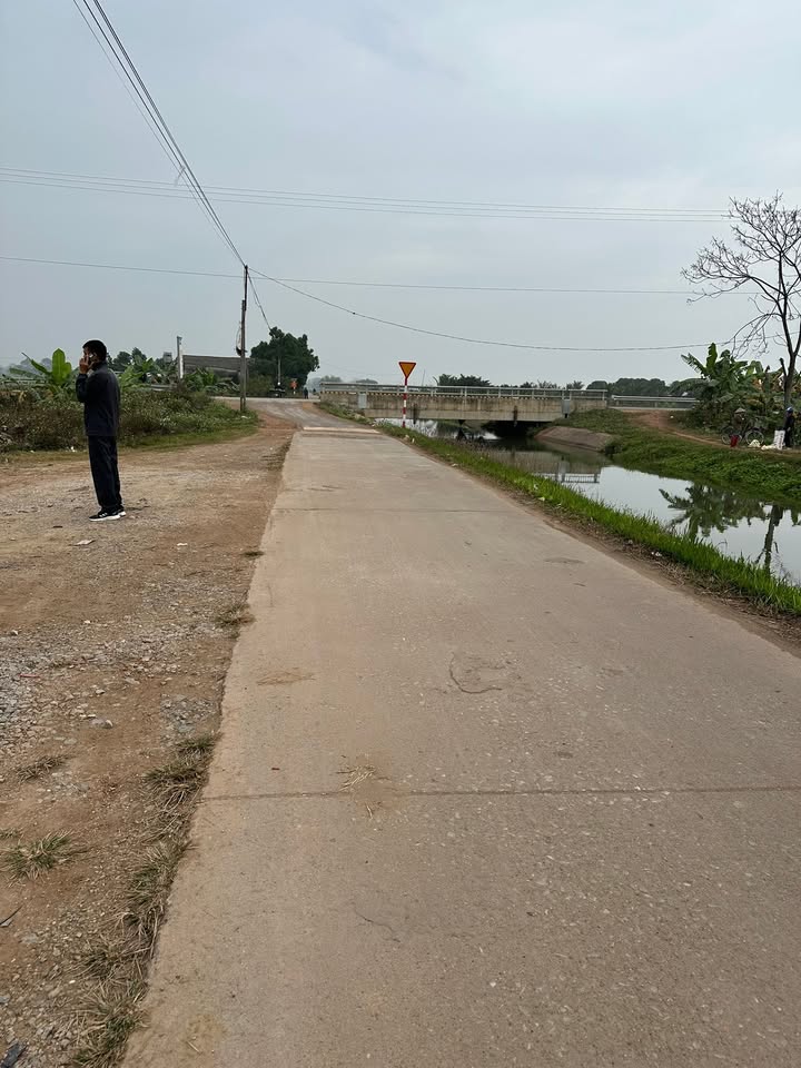 Đất nền Phố Thễ Tân Yên 100m² 1.1 tỷ - Sổ đỏ chính chủ