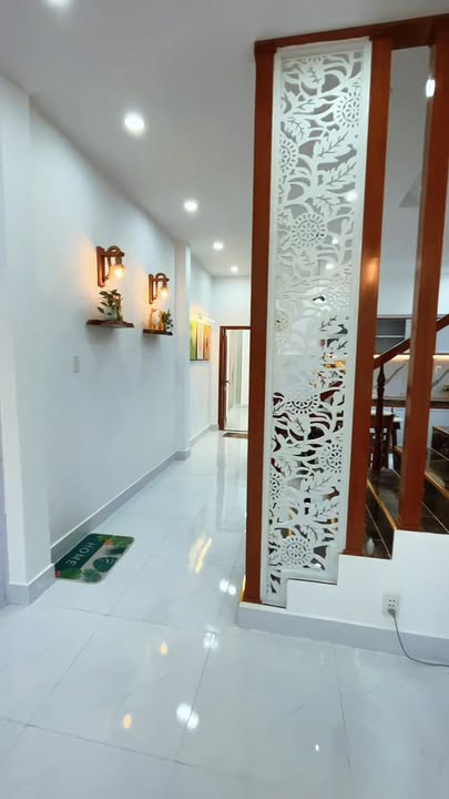 Nhà Góc 2 Tầng Tân Kim, Long An - 75m², 4PN, Sổ Hồng Riêng