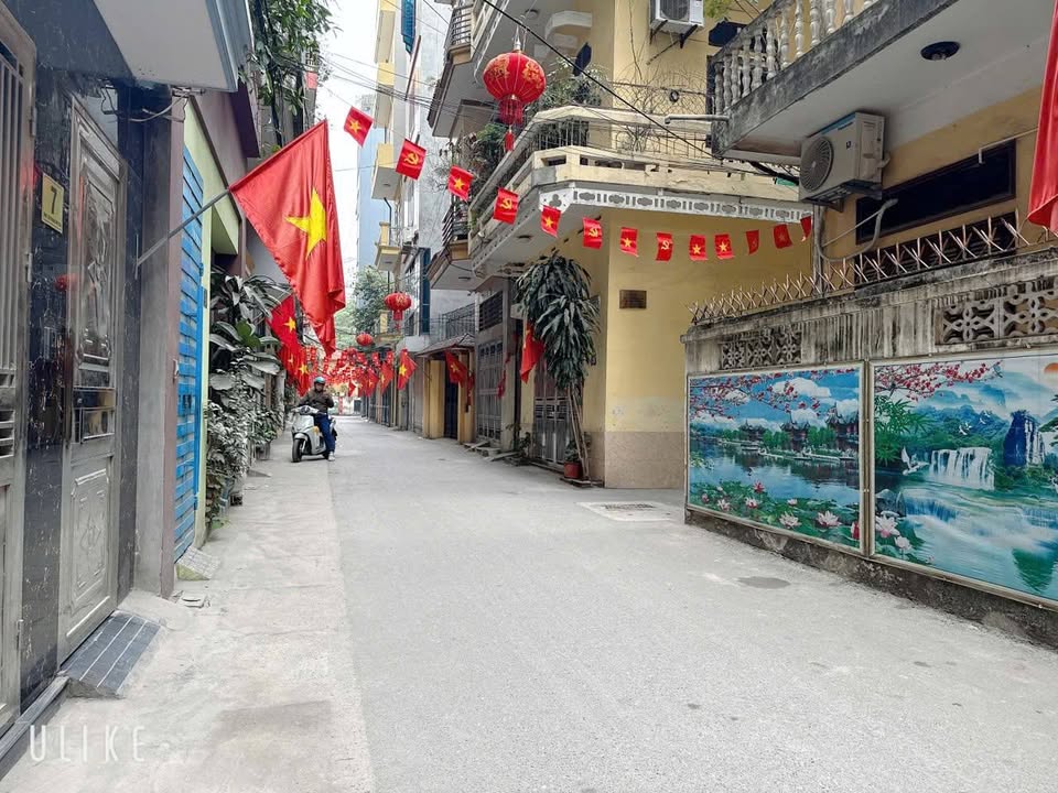 Đất nền Hoàng Văn Thái 80m² 20.5 tỷ - Sổ đỏ chính chủ, ngõ ô tô!