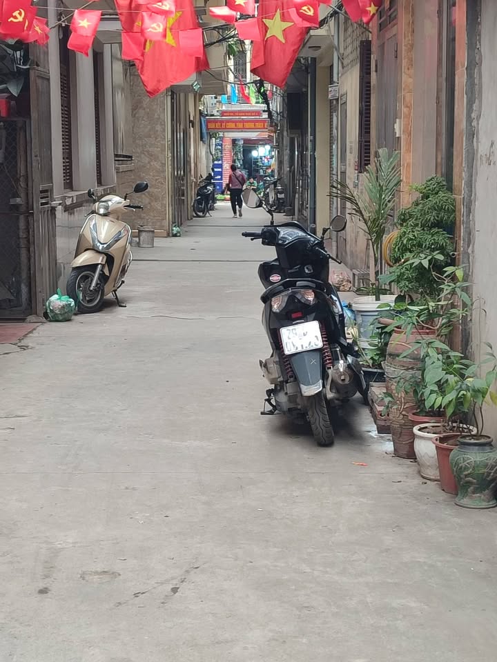 Bán nhà Cầu Diễn 39m², 4 tầng thang máy, sổ đỏ - Giá thiện chí