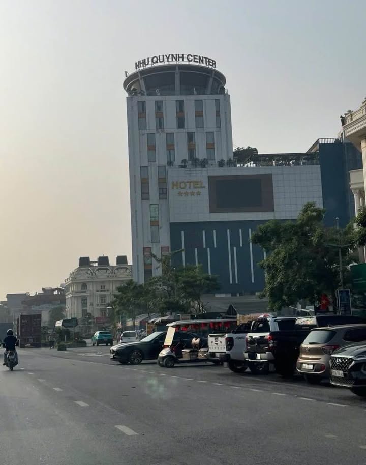 Nhà phố Như Quỳnh 90m² 7 tầng - Dòng tiền 50 triệu - Đầu tư sinh lời ngay!