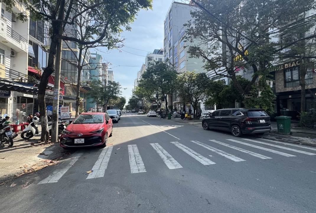 Nhà Mặt Tiền Loseby Sơn Trà - 108m² Góc 2MT Kinh Doanh Đỉnh Cao