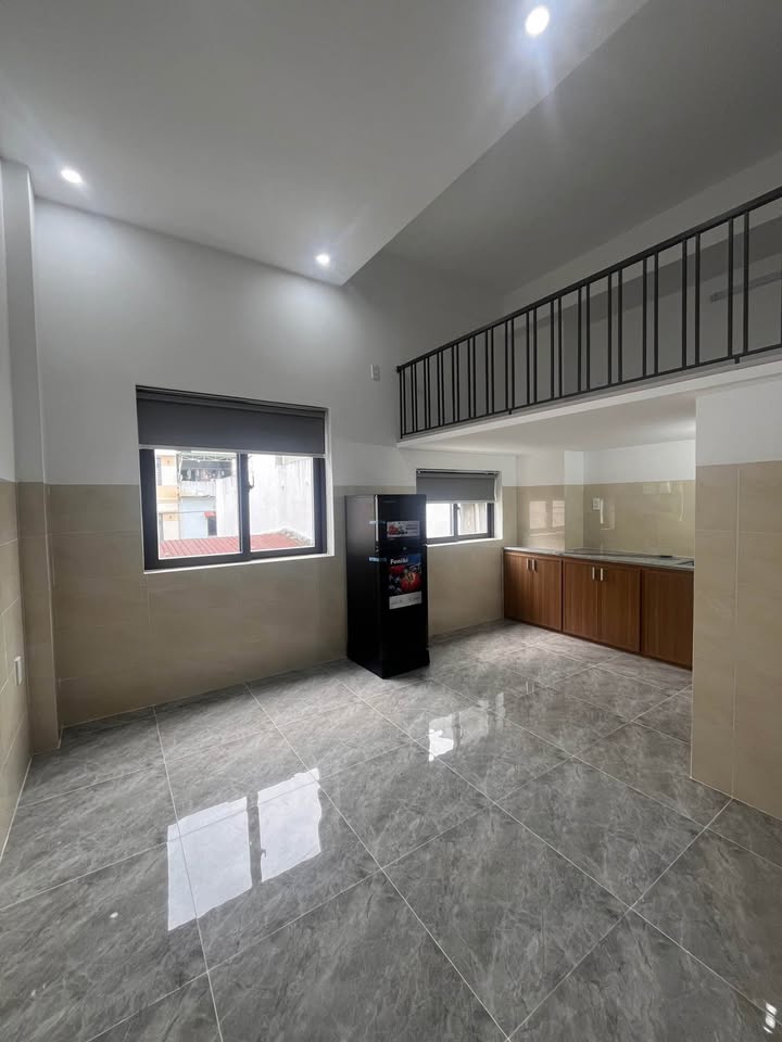 Cho thuê căn hộ 2 cửa sổ thoáng mát, đường Hồ Nguyên Trừng, Đà Nẵng