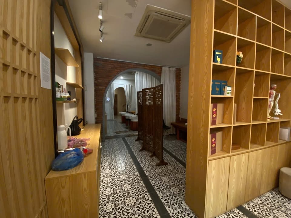 Nhà mặt phố Nguyễn Lương Bằng, Đống Đa 100m² - Mặt tiền kinh doanh đắc địa!