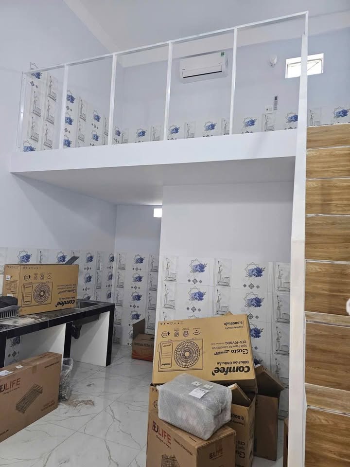 Phòng trọ & Mặt tiền KD Đường Cần Vương, Quy Nhơn chỉ 2 triệu - Sẵn sàng ở ngay!