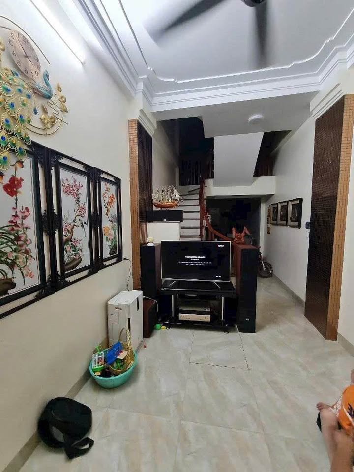 Nhà riêng 40m² Yên Kiện, Hà Đông - Chính chủ bán, ô tô cách 10m!
