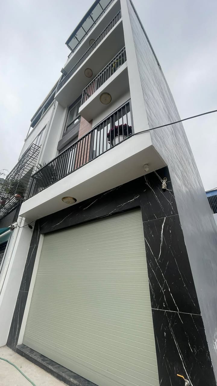 Nhà 6 Tầng Thang Máy Full Nội Thất Phường Phúc Lợi, Long Biên - 8 Tỷ