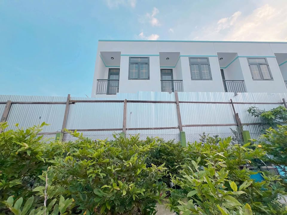 Nhà Đẹp Cần Giuộc 40m² - Sẵn Sàng Ở Ngay, Giá Tốt 690 Triệu