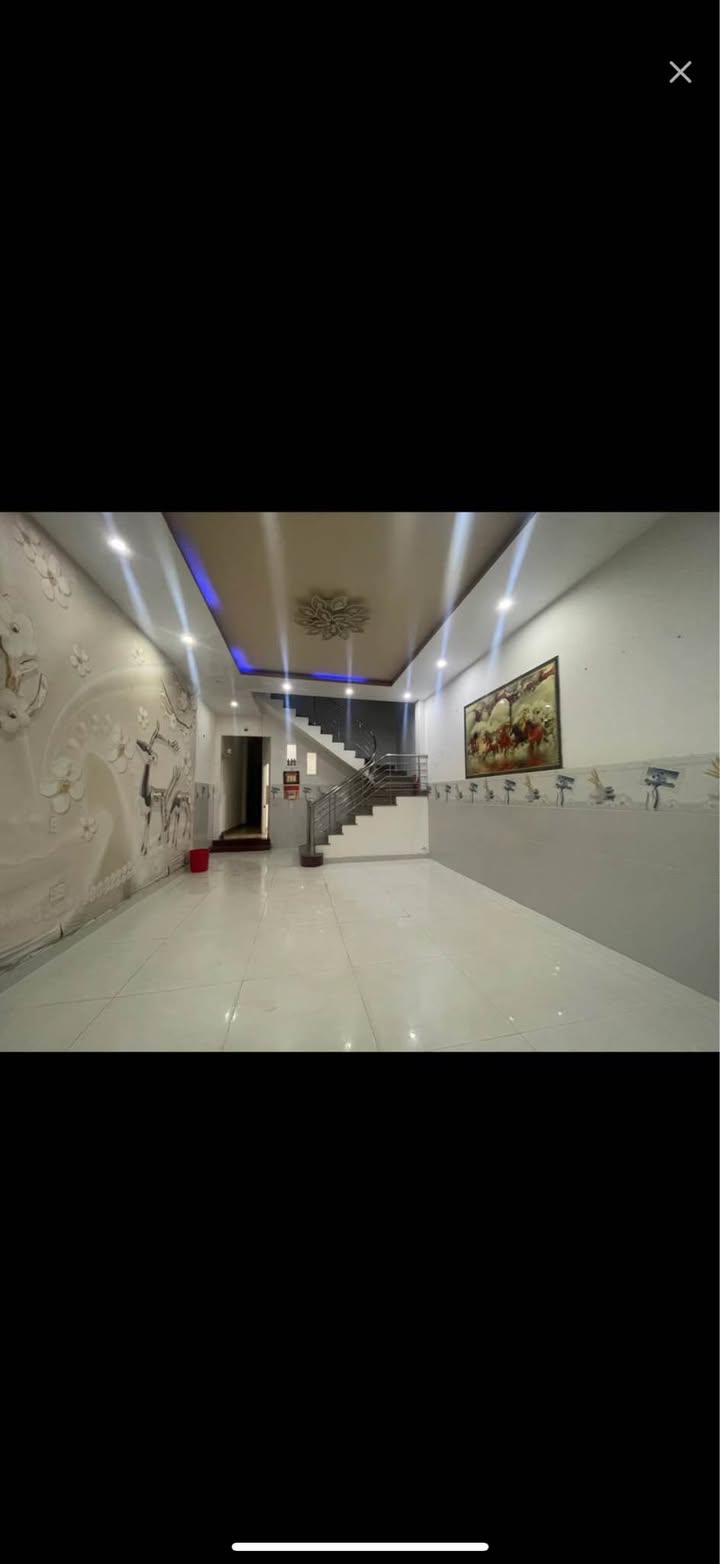 Nhà 2 Tầng Mặt Tiền Đường Huy Cận, Đà Nẵng - 142.5m² Gần Các Trường Đại Học Lớn