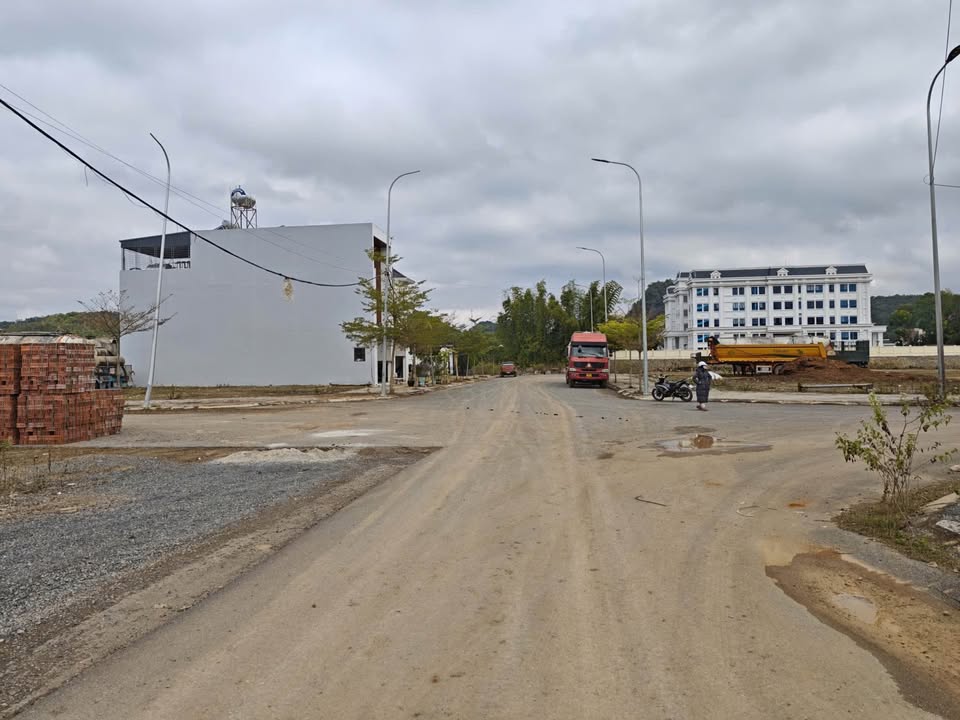 Đất nền Phường Chiềng Sinh 127m² - Đất thổ cư 100%!