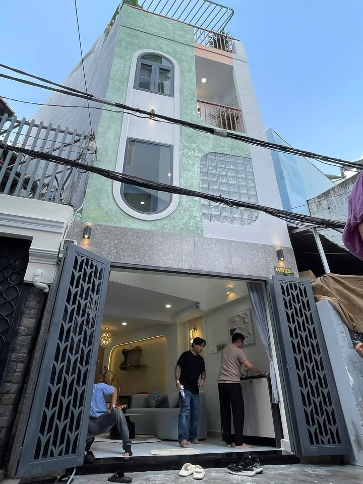 Nhà 40m² Điện Biên Phủ, Bình Thạnh - Ô tô đậu cửa, 7 tỷ