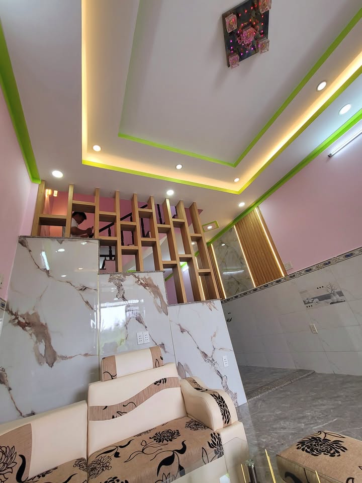 Bán Gấp Nhà 2 Tầng 67m² Hẻm Quách Điêu, Bình Chánh - Giá 2.2 Tỷ