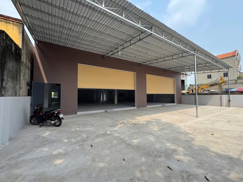 Mặt bằng kinh doanh Nguyễn Xiển, Quận 9 - 760m² - Giá 60 triệu/tháng