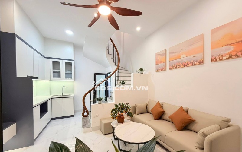 Nhà Khương Trung, Thanh Xuân 28m² giá 6.9 tỷ - Ô tô vào tận nhà!
