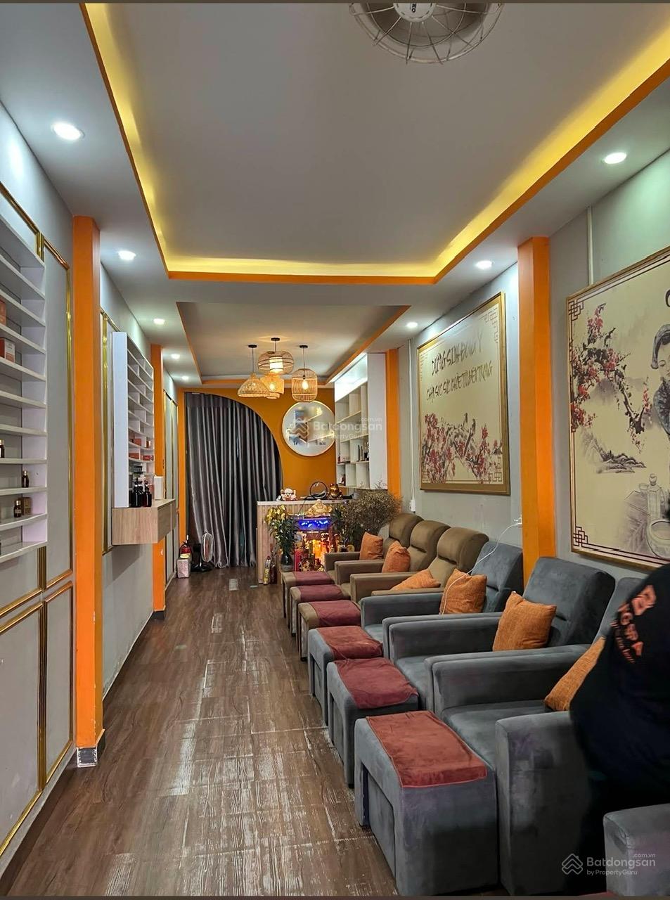 Nhà Phố Võ Trứ Nha Trang 150m² - Mặt tiền kinh doanh đắc địa!